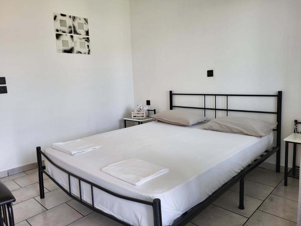 Aura Guest House Koinira Extérieur photo